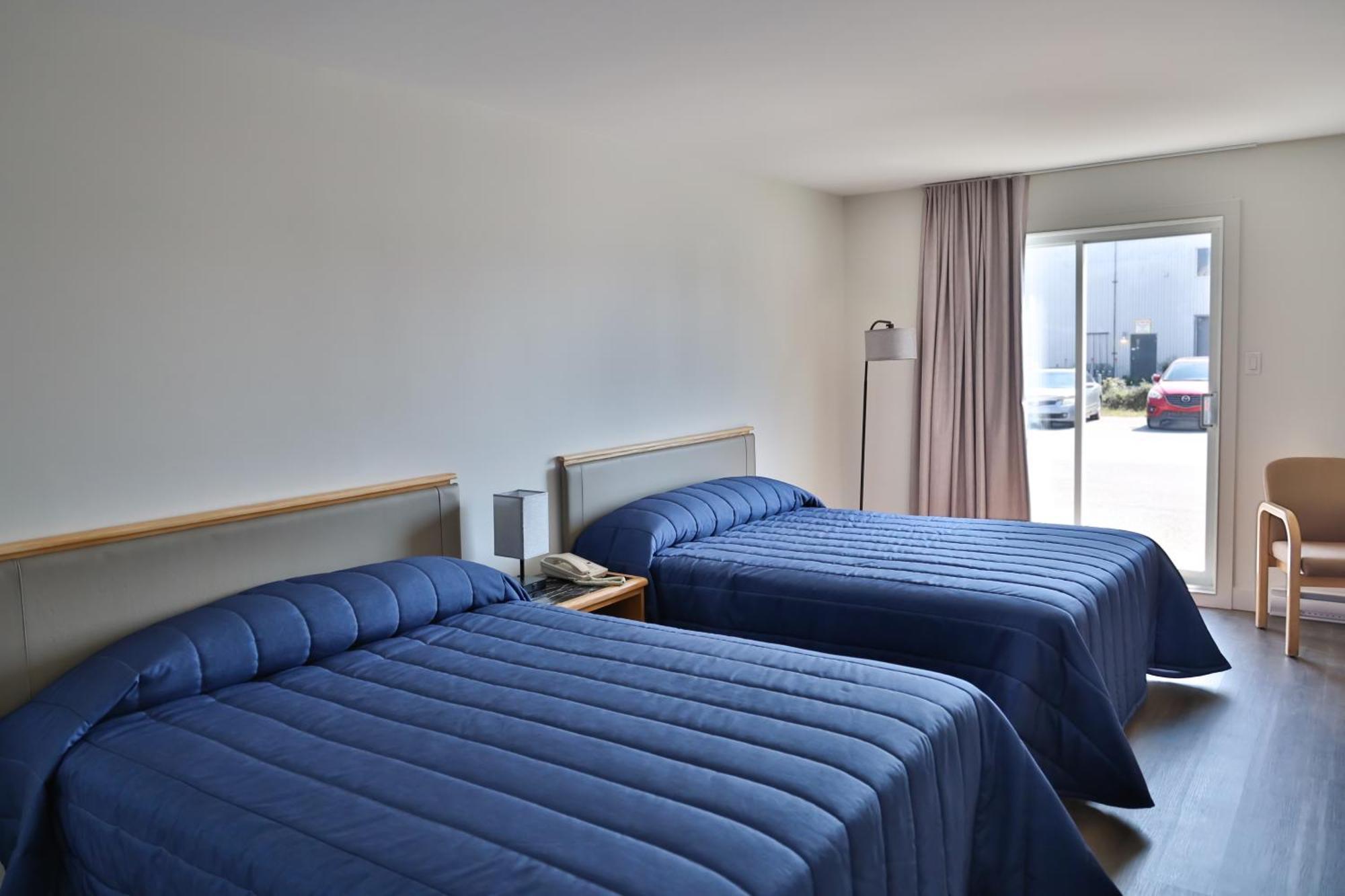 Motel Mascouche Exterior photo